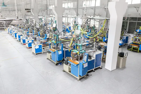 Artificial plant manufacturing facility