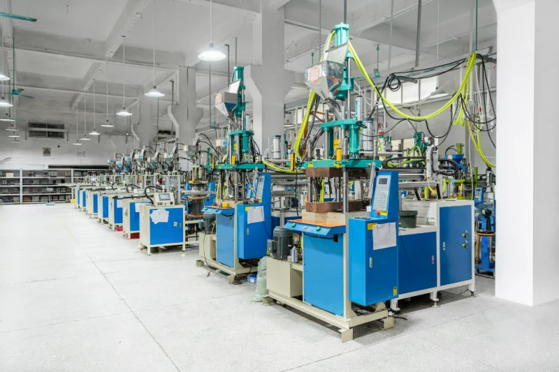 Streamlined assembly line for artificial plants